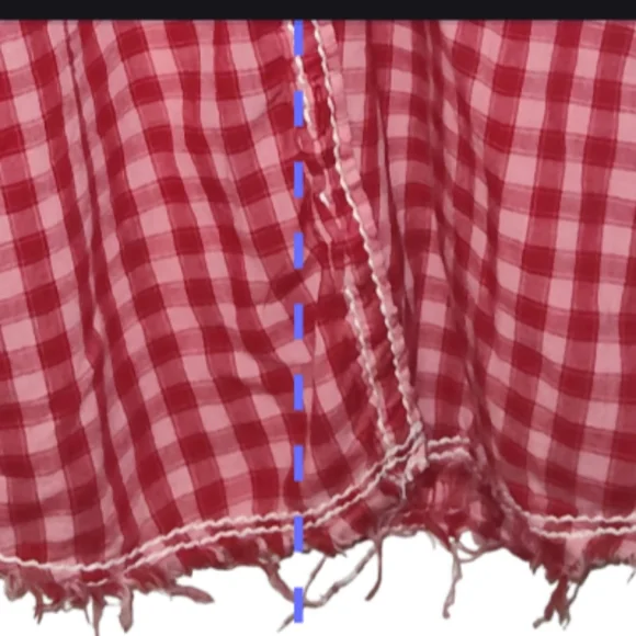 Roar Women's Western Rodeo Red Punchy Plaid Long Sleeved Top Size Medium - Picture 6 of 6